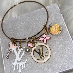 Kids bangle bracelet
